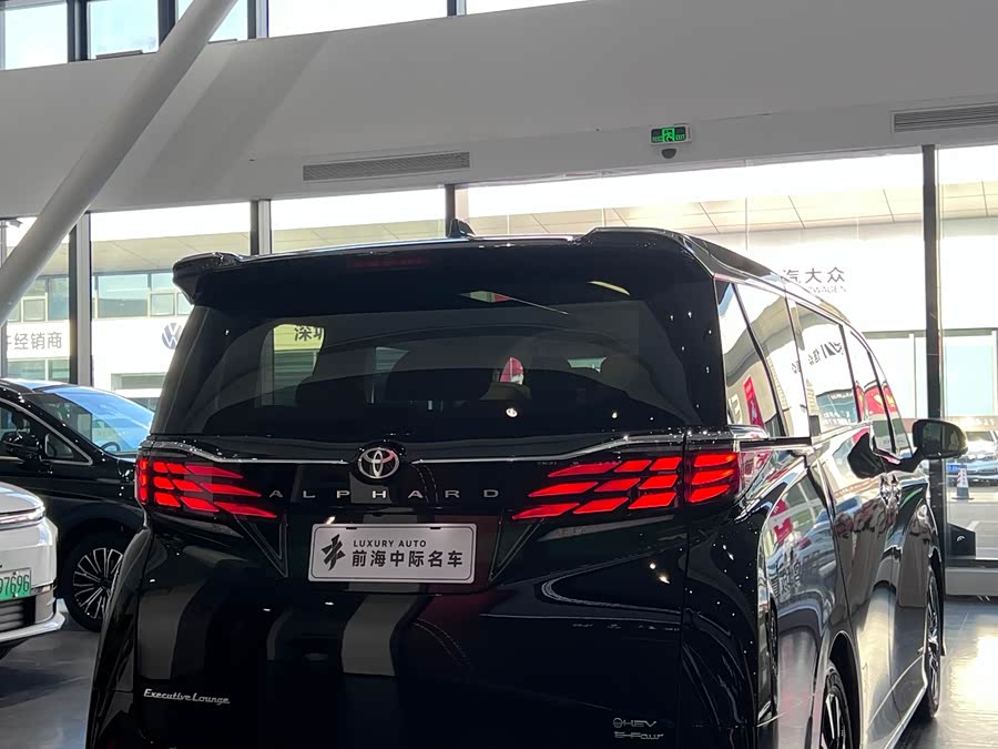 丰田 埃尔法 汽车图片 #18