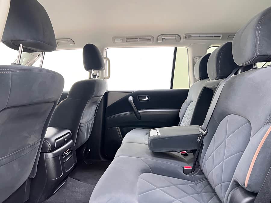 日产 途乐 2018 汽车图片 #18