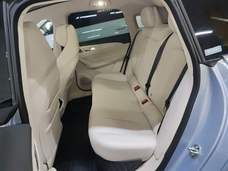 Forthing S7 2024 صورة سيارة #18