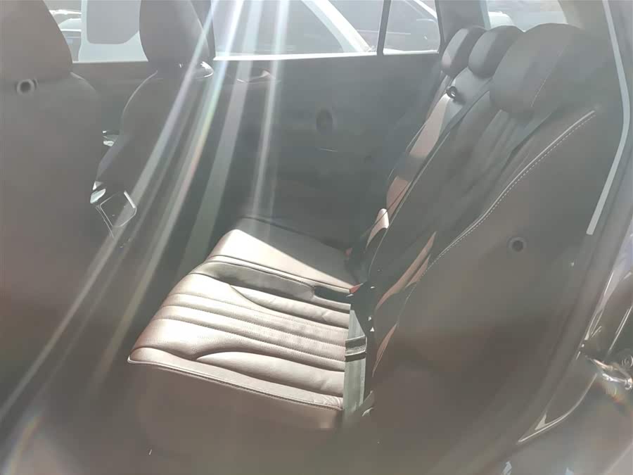 Volkswagen ID.6 X 2022 car image #18