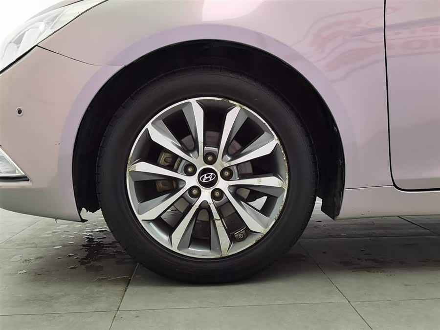 Hyundai Sonata 2013 car image #18