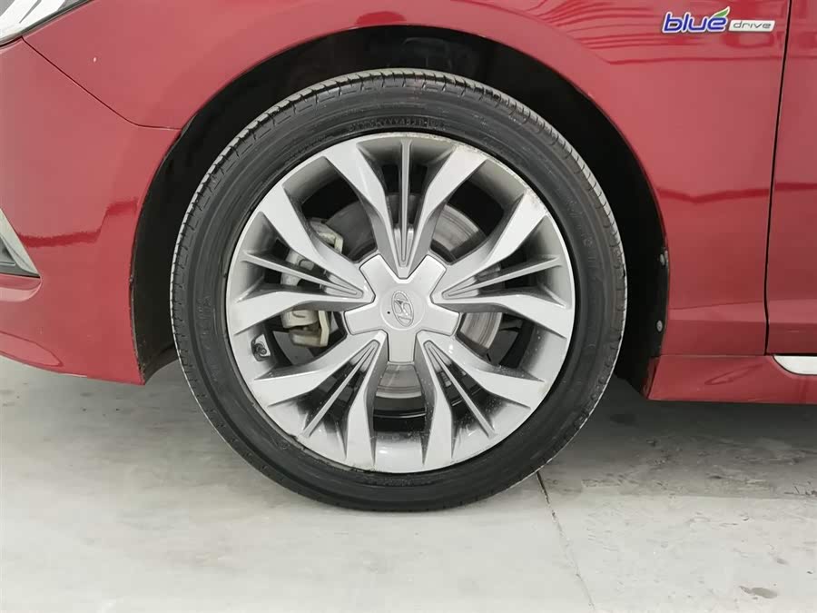 Hyundai Sonata 2015 #18 Hyundai Sonata 2015 car image #18