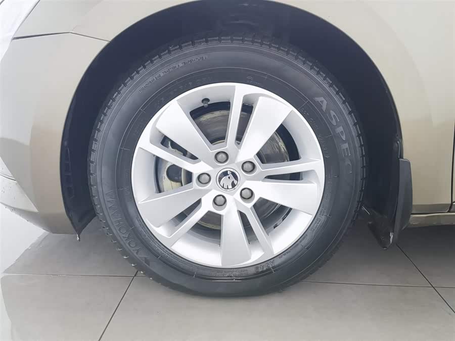 斯柯达 速派 2016 汽车图片 #18