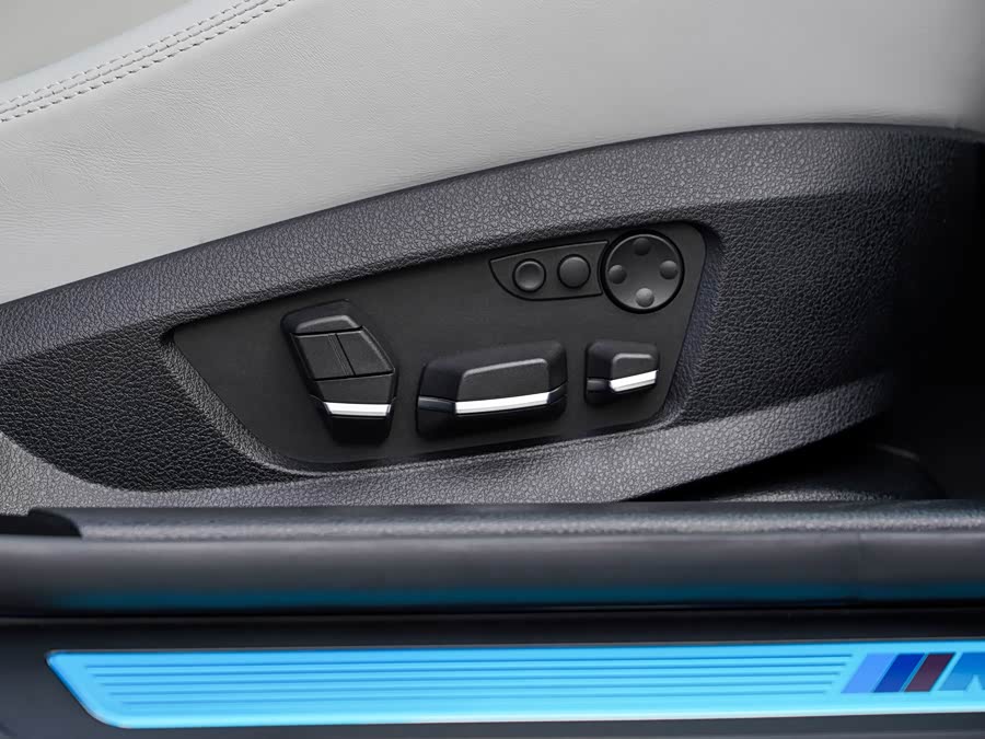 BMW M5 2012 #18 BMW M5 2012 car image #18