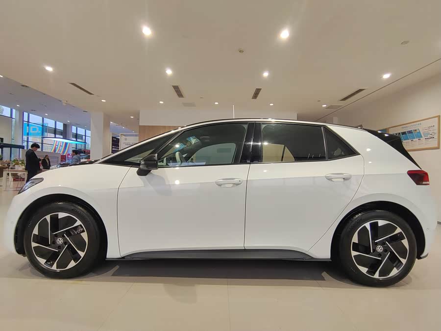 Volkswagen ID.3 2024 #18 Volkswagen ID.3 2024 car image #18
