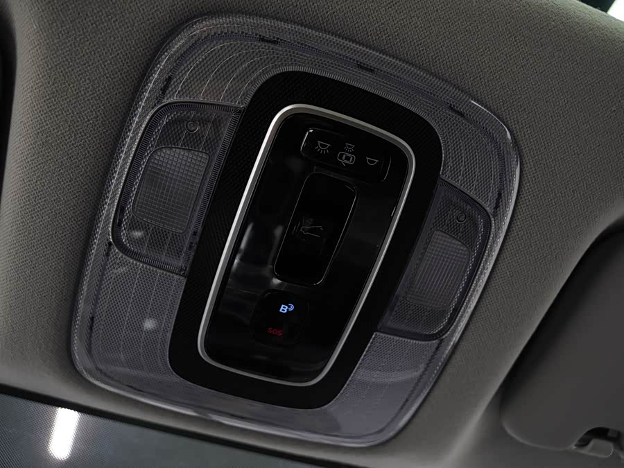 Hyundai Elantra 2022 immagine di auto #18