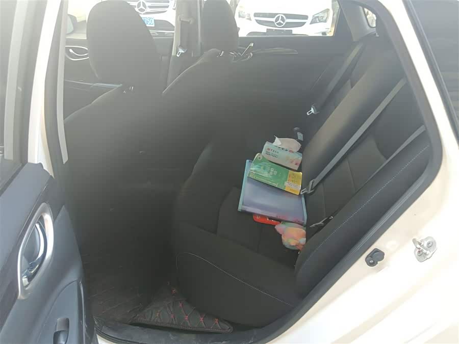 日产 轩逸·纯电 2019 汽车图片 #18