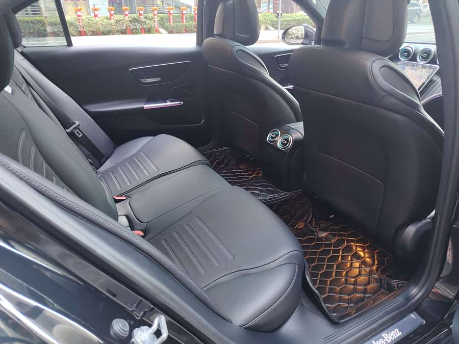 Mercedes-Benz C Class 2022 image de voiture #18