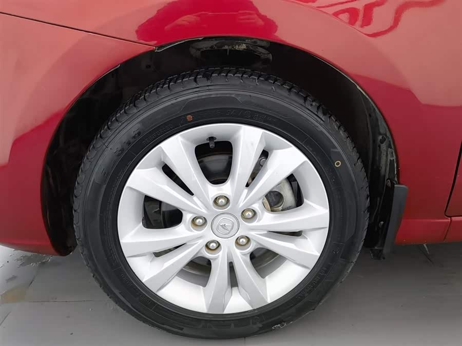 Changan Eado 2015 imagem de carro #18