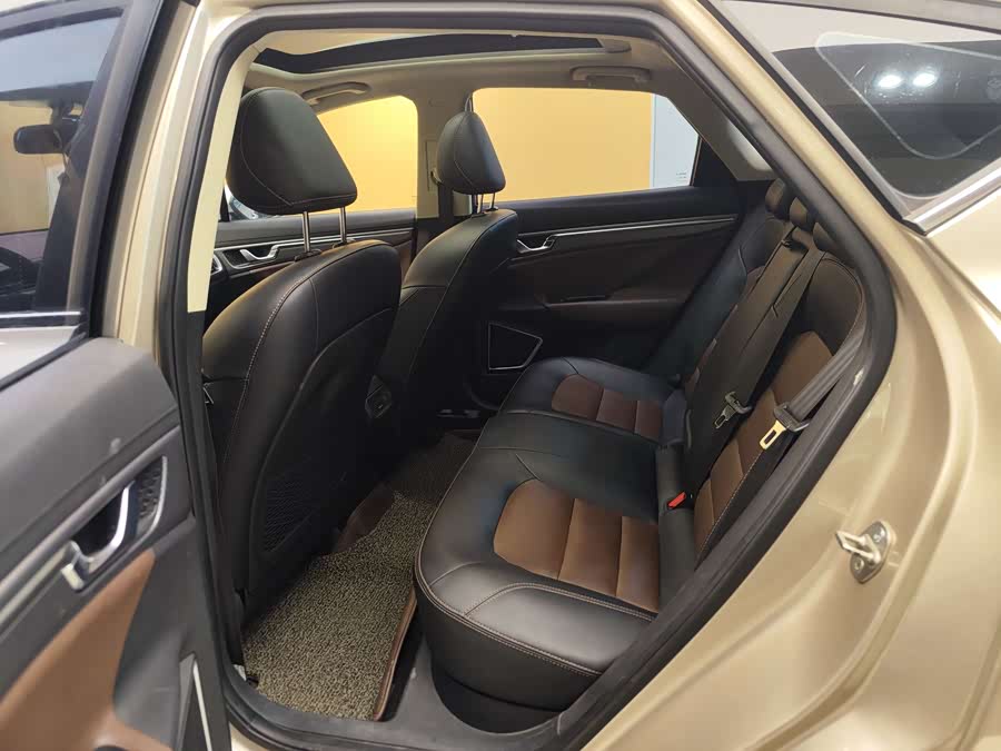 GEELY Emgrand GS 2017 #18 GEELY Emgrand GS 2017 car image #18