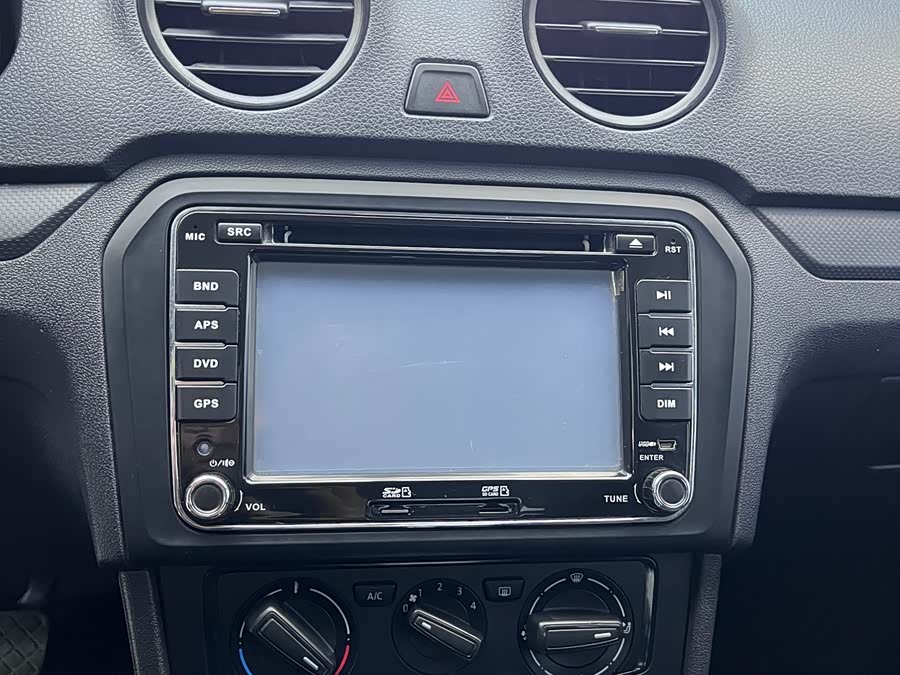 Volkswagen Jetta 2014 immagine di auto #18