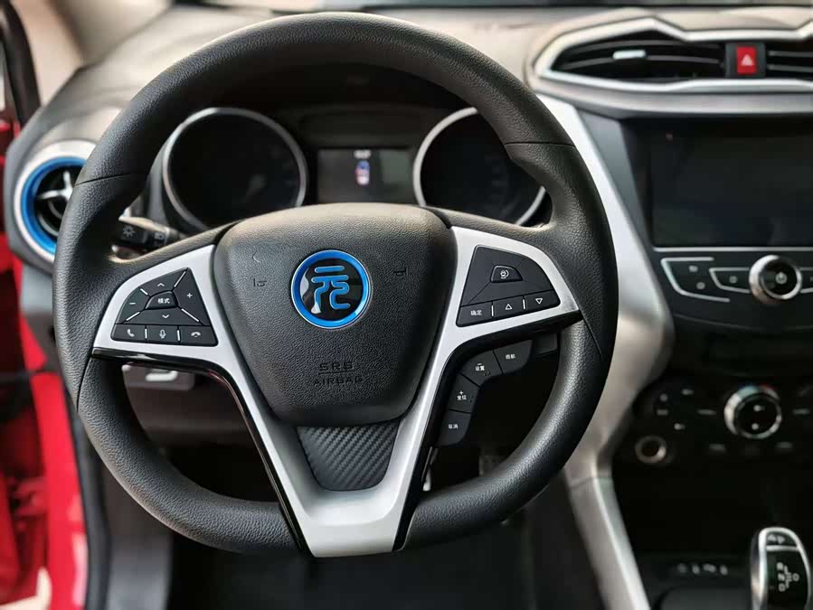 BYD Yuan New Energy 2018 car image #18