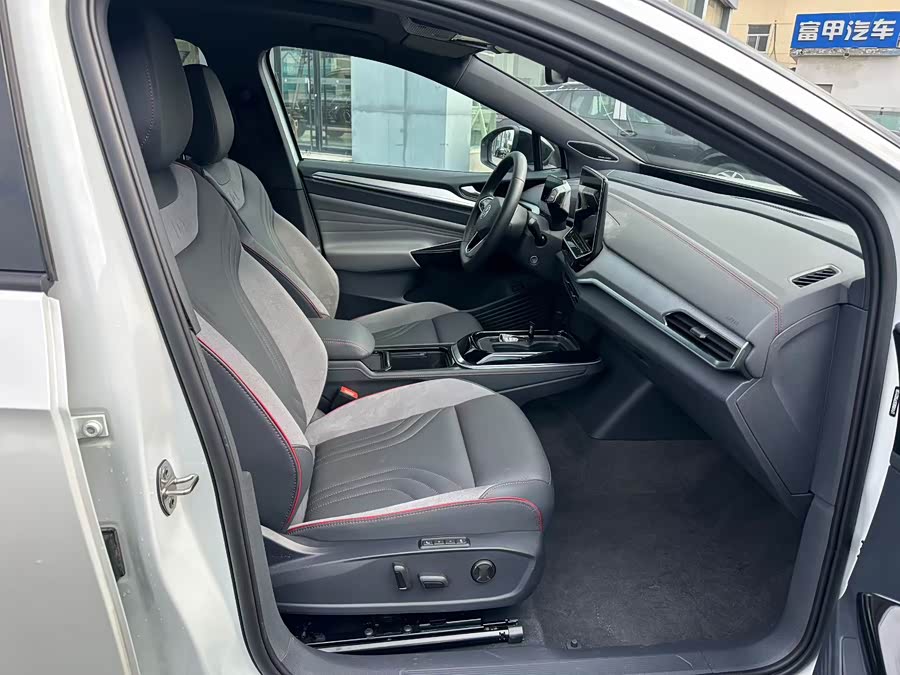 Volkswagen ID.4 Crozz 2024 car image #18