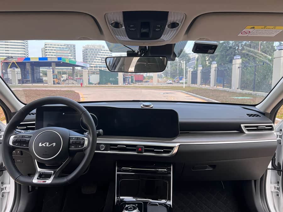 起亚 起亚K5 2022 汽车图片 #18