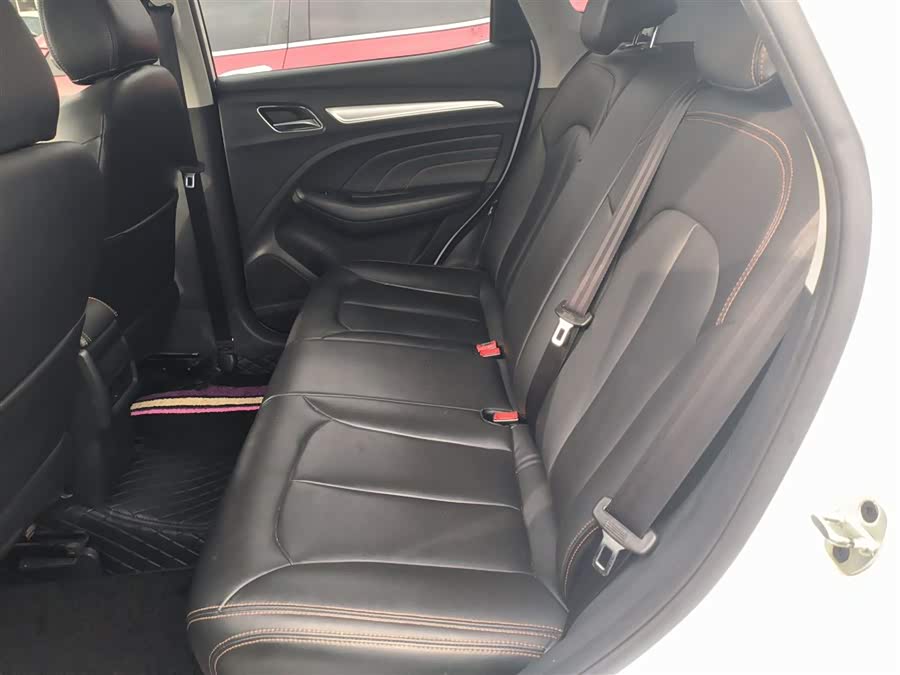 Roewe RX3 2021 car image #18