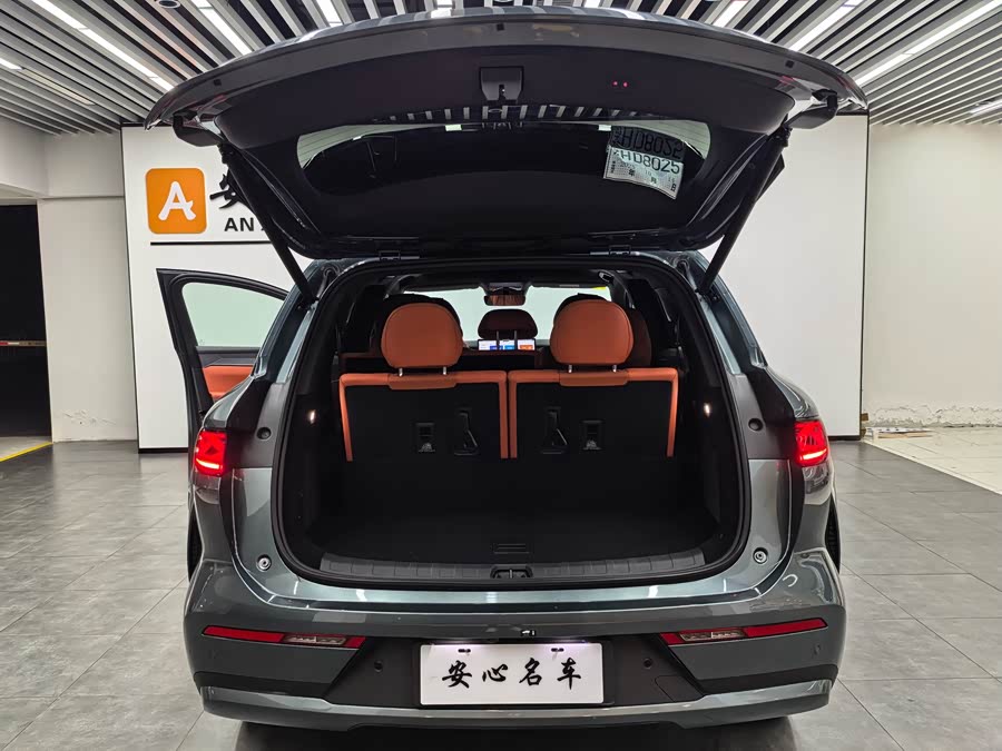 BYD Tang L 2025 #18 BYD Tang L 2025 immagine di auto #18