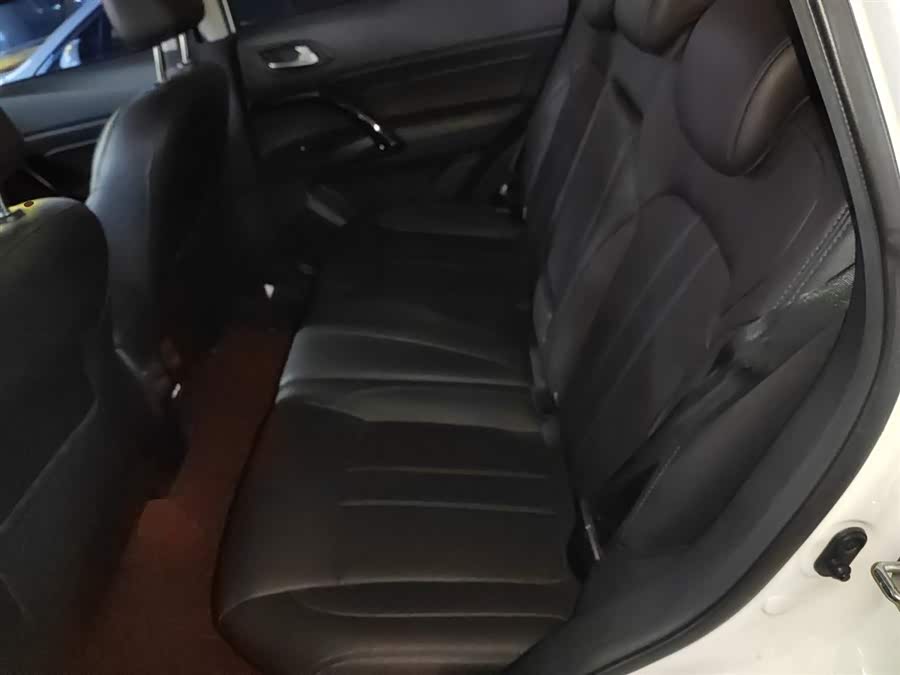 GAC ix4 2018 car image #18