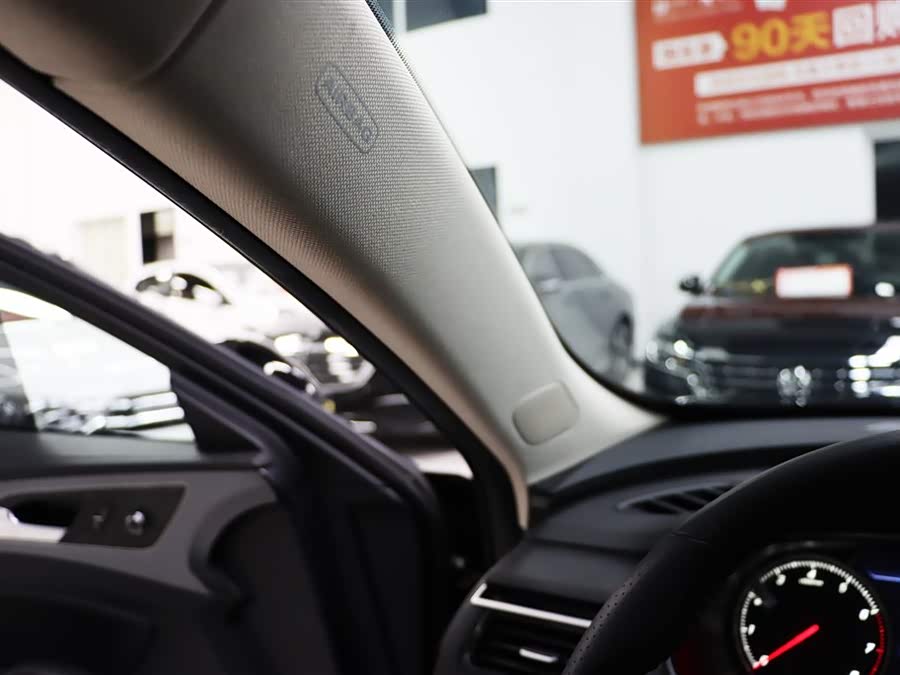 铃木 红旗H5 2021 汽车图片 #18