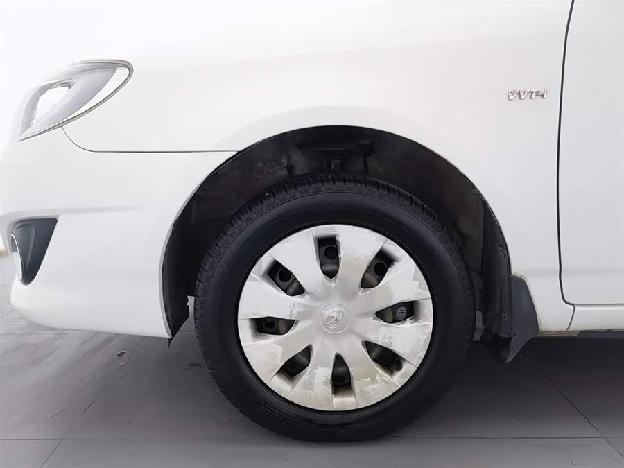 Toyota Corolla (Classic) 2015 #18 Toyota Corolla (Classic) 2015 immagine di auto #18