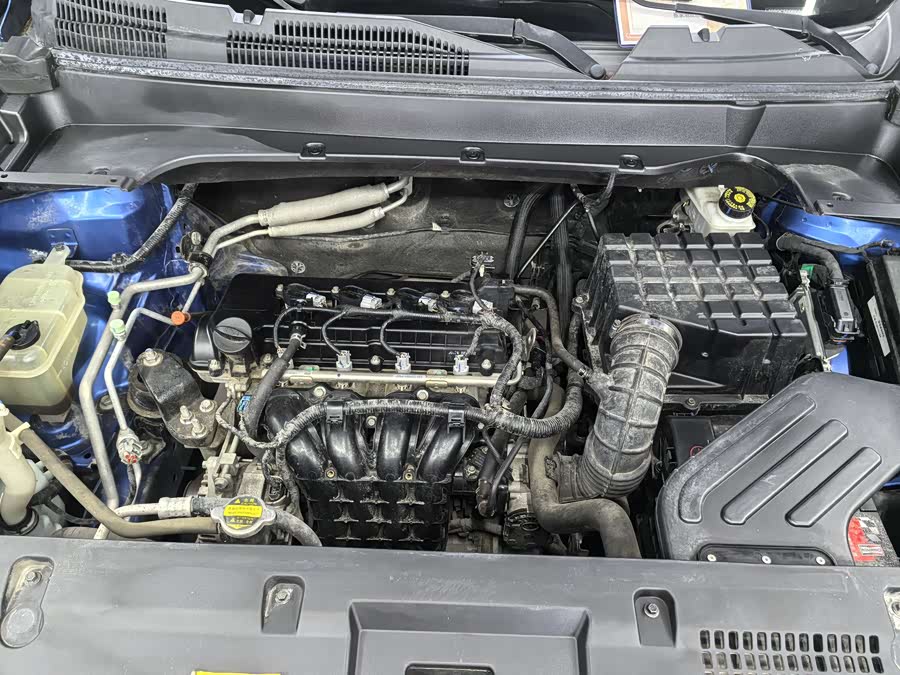 众泰 众泰T300 2017 汽车图片 #18