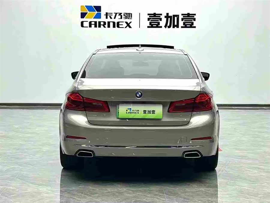 BMW 5 Series New Energy 2019 car image #18