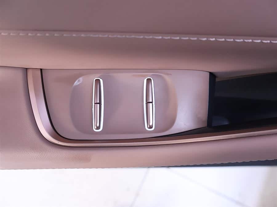 NIO ES6 2024 car image #18