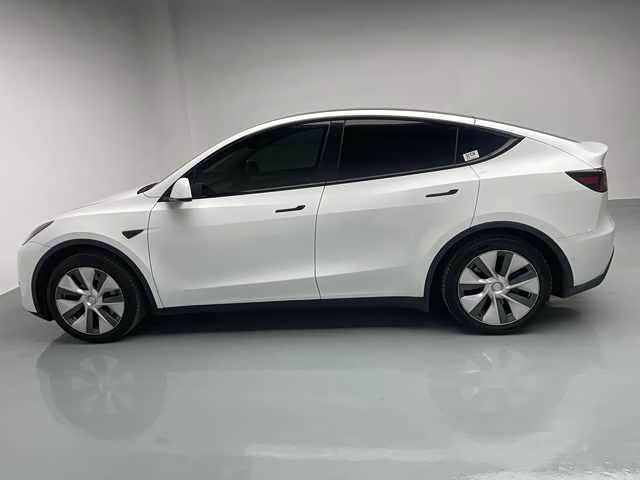 Tesla Model Y 2022 #18 Tesla Model Y 2022 car image #18