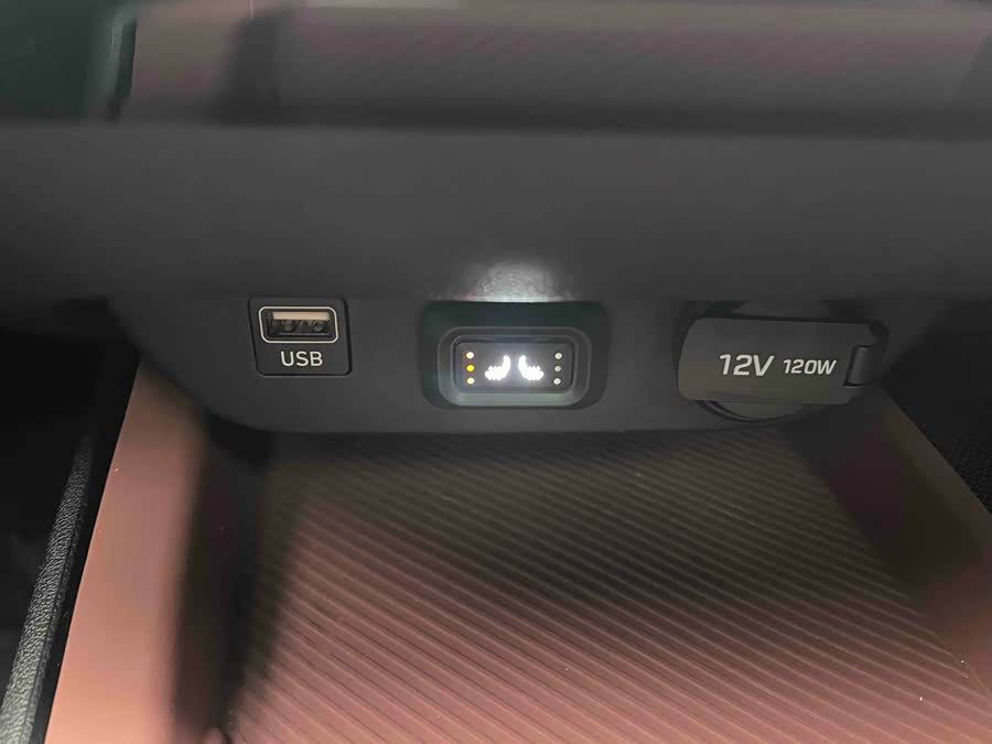 现代 伊兰特 2022 汽车图片 #18