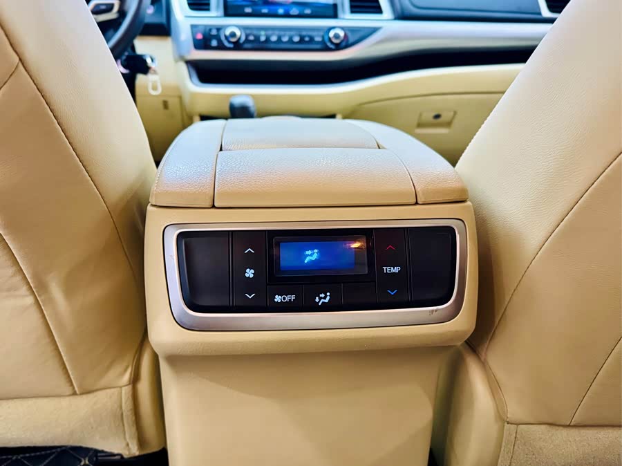 丰田 汉兰达 2020 汽车图片 #18