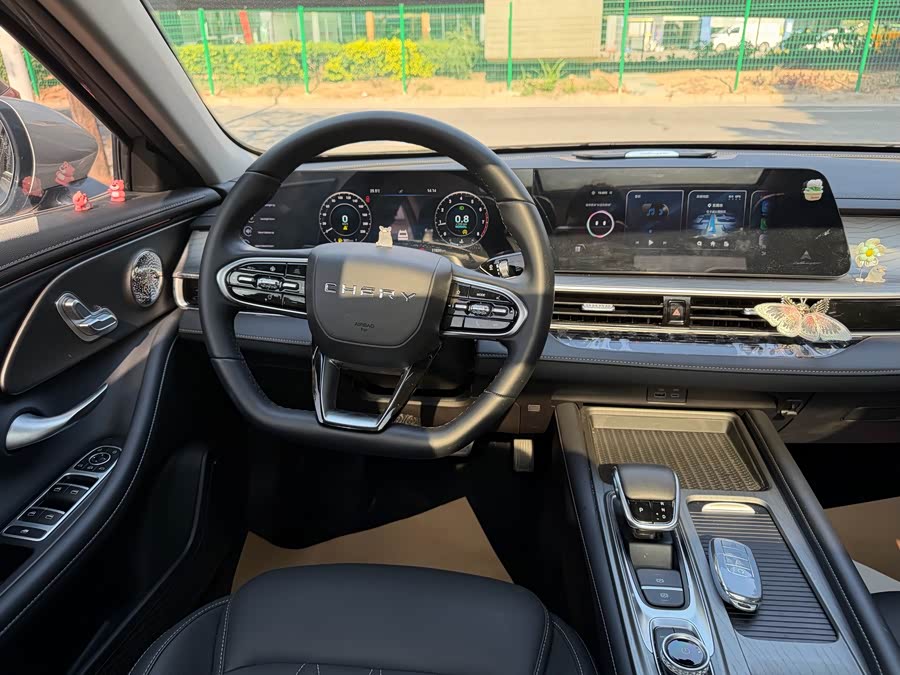 Chery Arrizo 8 2023 car image #18