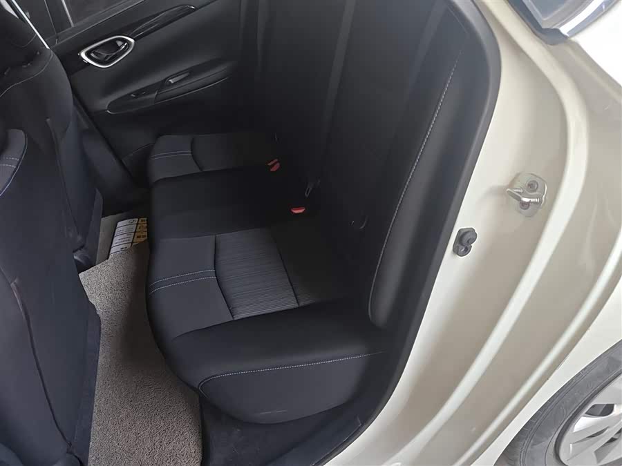 日产 轩逸·纯电 2019 汽车图片 #18