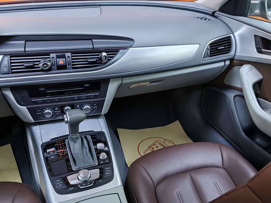 Audi A6L 2014 car image #18
