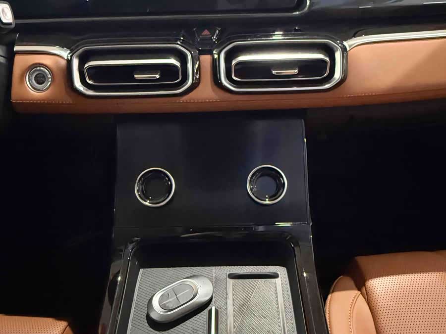 Jetour Shanhai L7 2024 #18 Jetour Shanhai L7 2024 immagine di auto #18