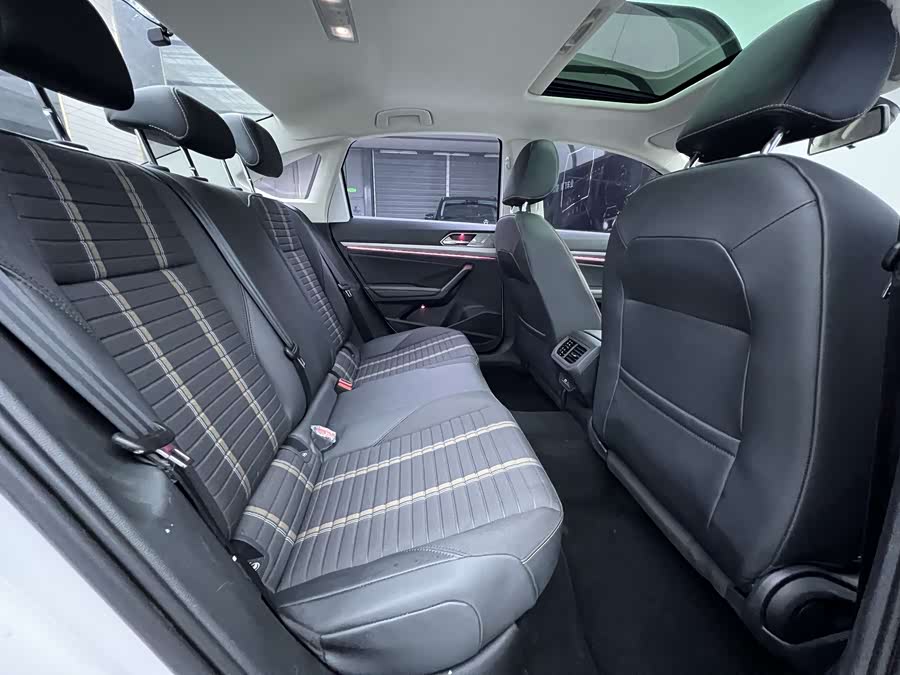 Volkswagen Lavida 2021 immagine di auto #18