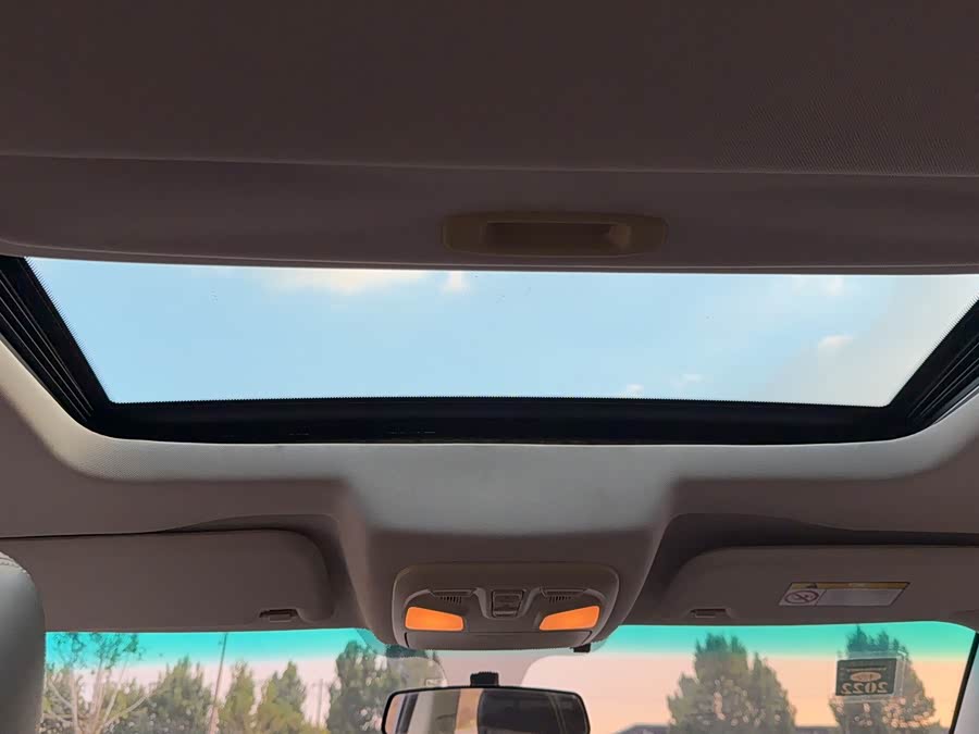 SWM X7 2018 изображение автомобиля #18