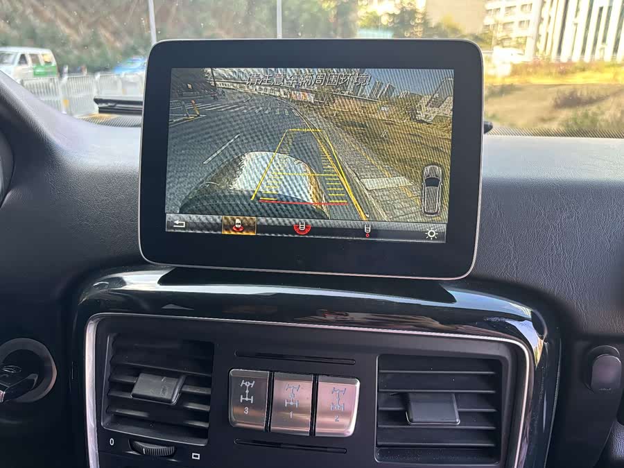 Mercedes-Benz G Class 2018 صورة سيارة #18