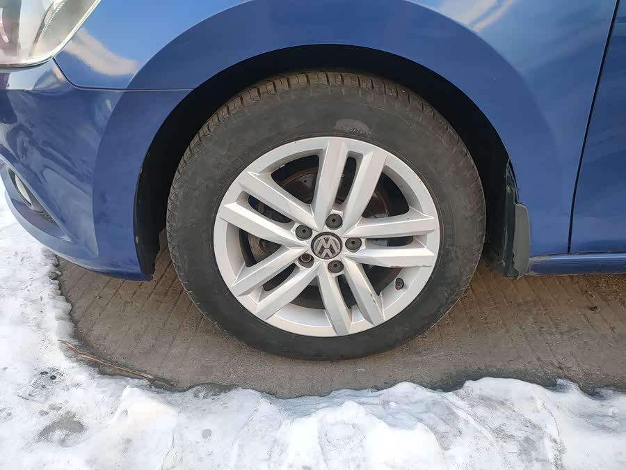 Jetta Jetta 2013 car image #18