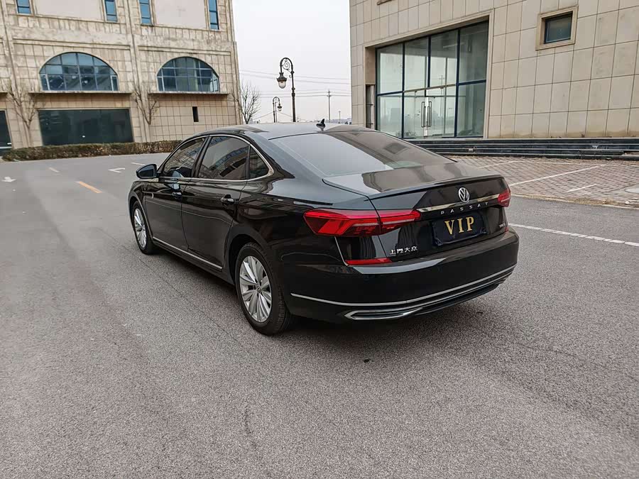 Volkswagen Passat 2019 #18 Volkswagen Passat 2019 car image #18
