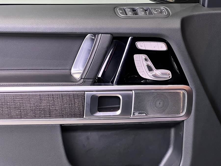 Mercedes-Benz G Class 2023 immagine di auto #18