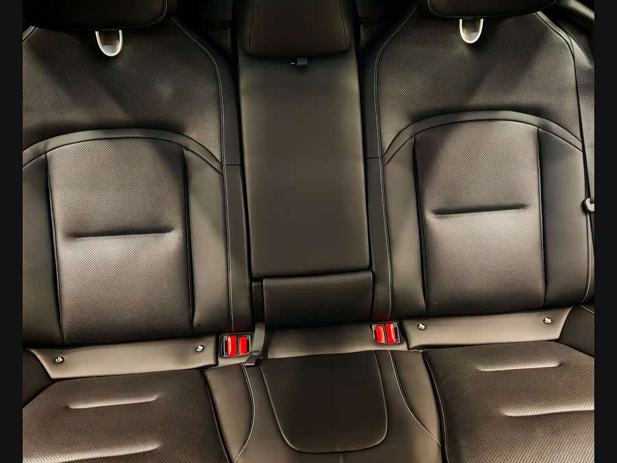 Avatr 12 2024 car image #18