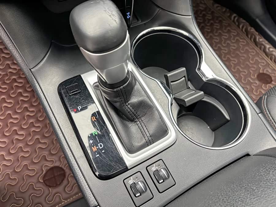 Toyota Highlander 2018 car image #18