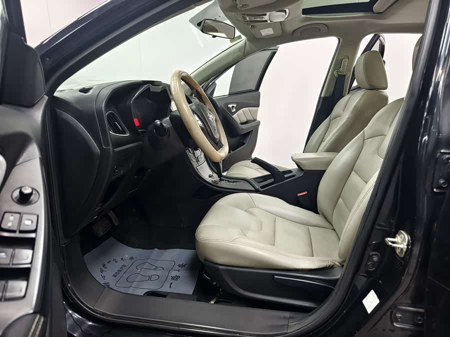 GAC Trumpchi GA3S 2014 imagem de carro #18