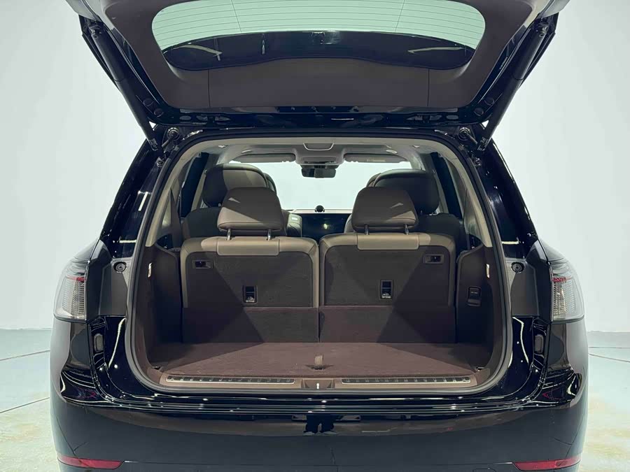 2025 #18 2025 car image #18