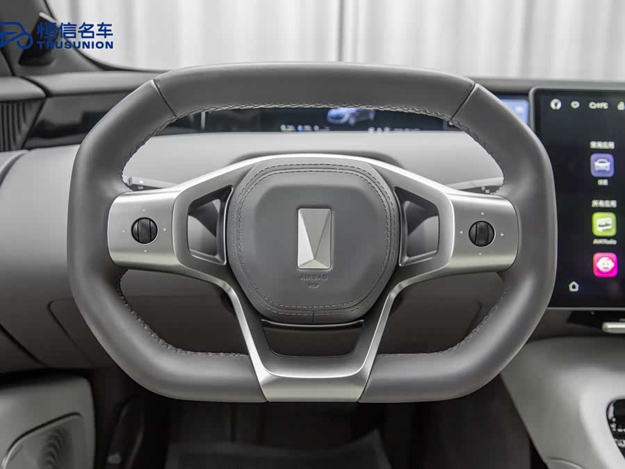 Avatr 12 2024 car image #18