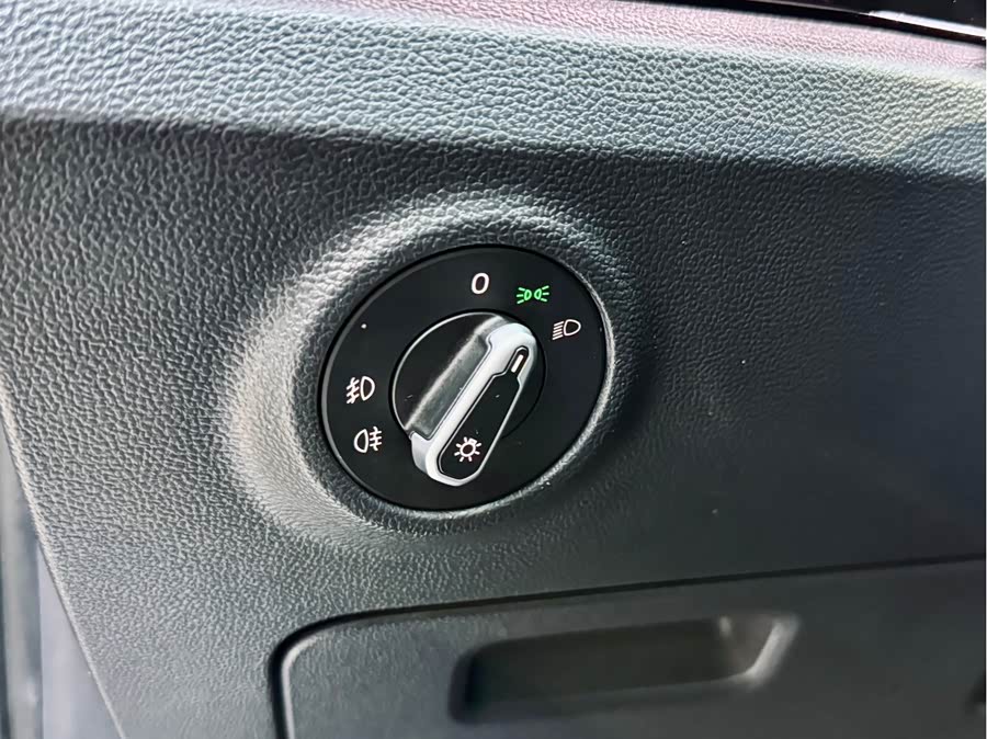 Volkswagen Tayron 2020 immagine di auto #18