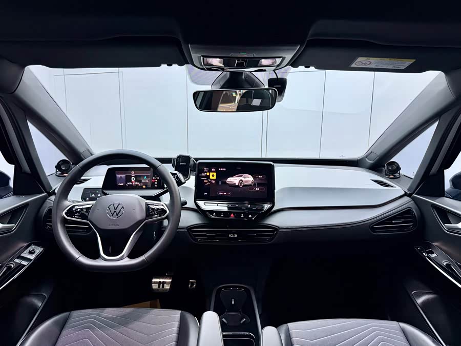 Volkswagen 2024 car image #18