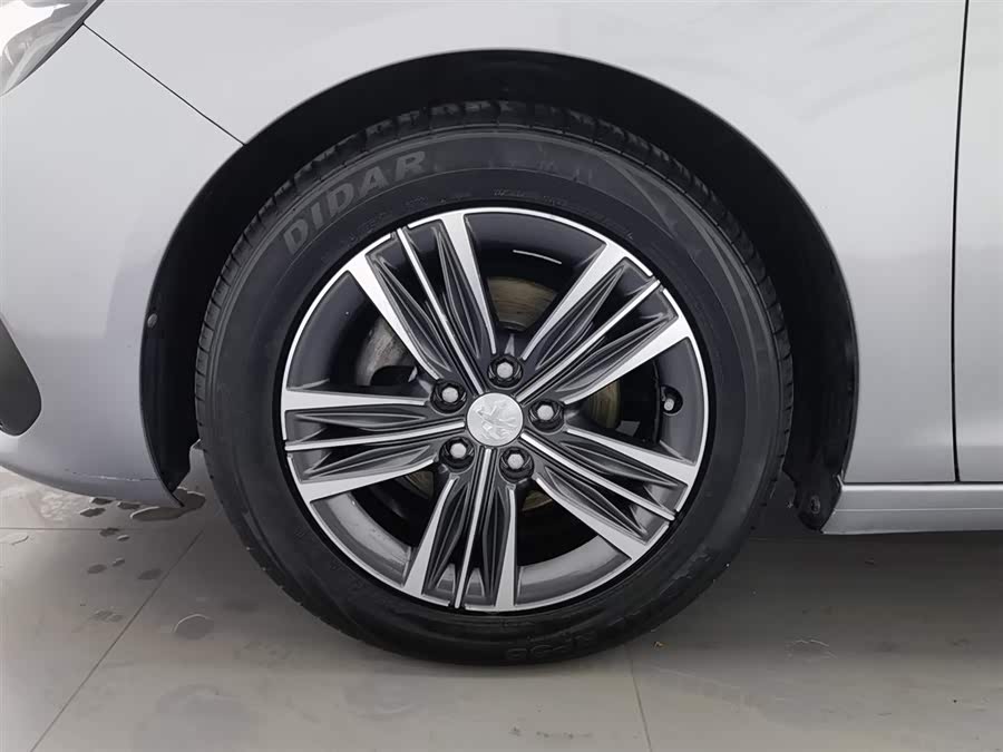 Peugeot 308 2019 #18 Peugeot 308 2019 car image #18