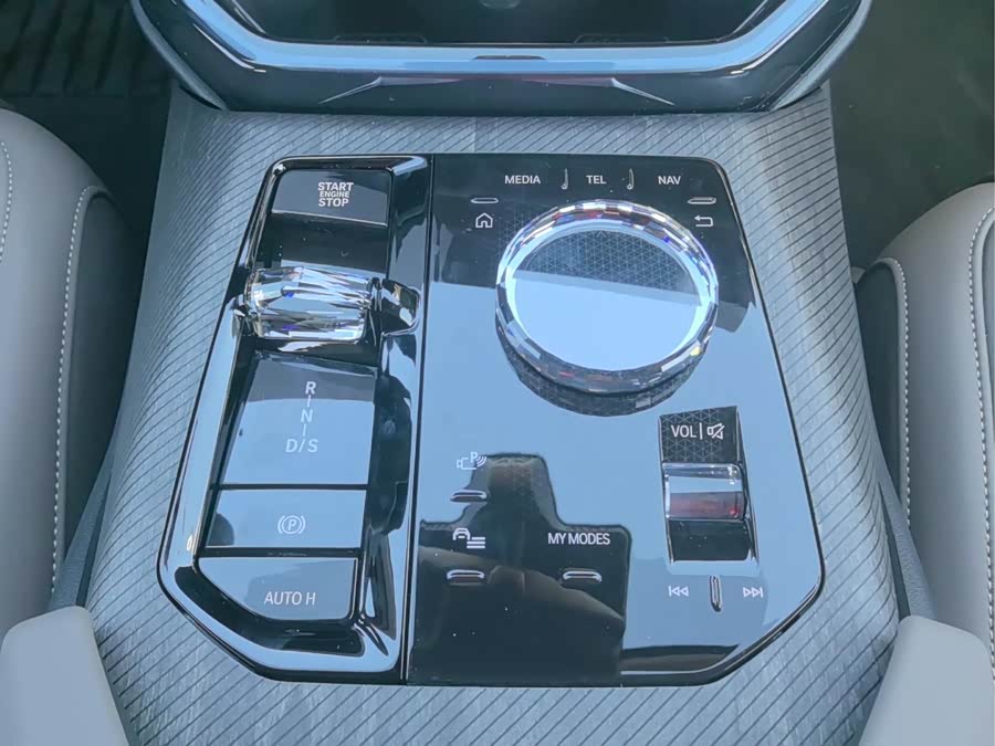 BMW X3 car image #18