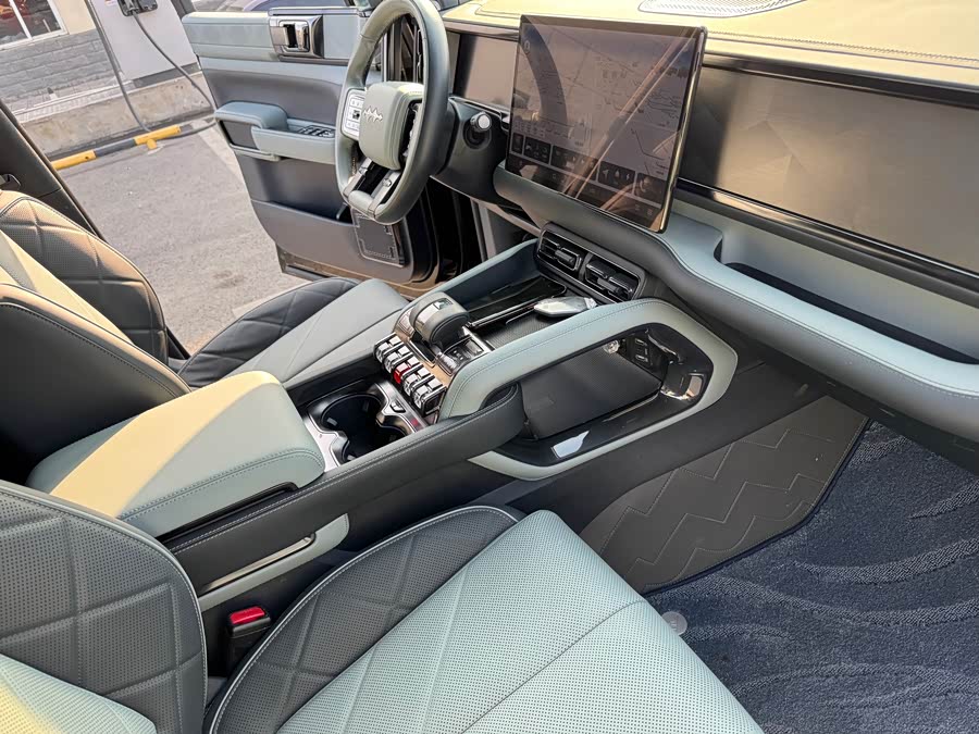 FangChengBao Leopard 5 2024 car image #18