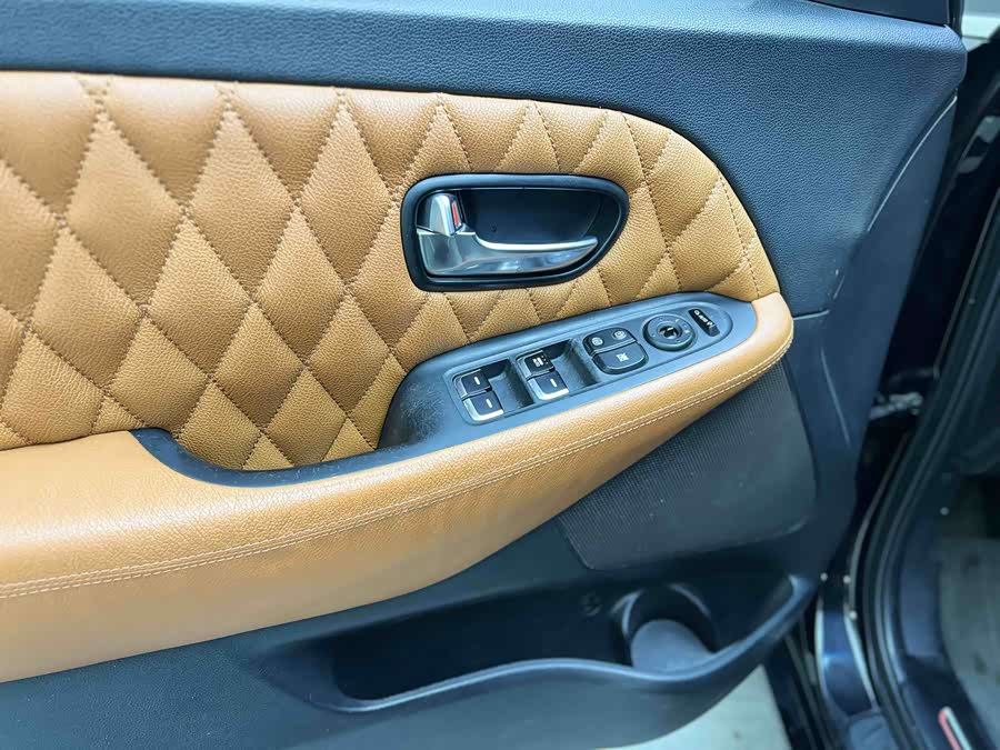 起亚 佳乐 2014 汽车图片 #18